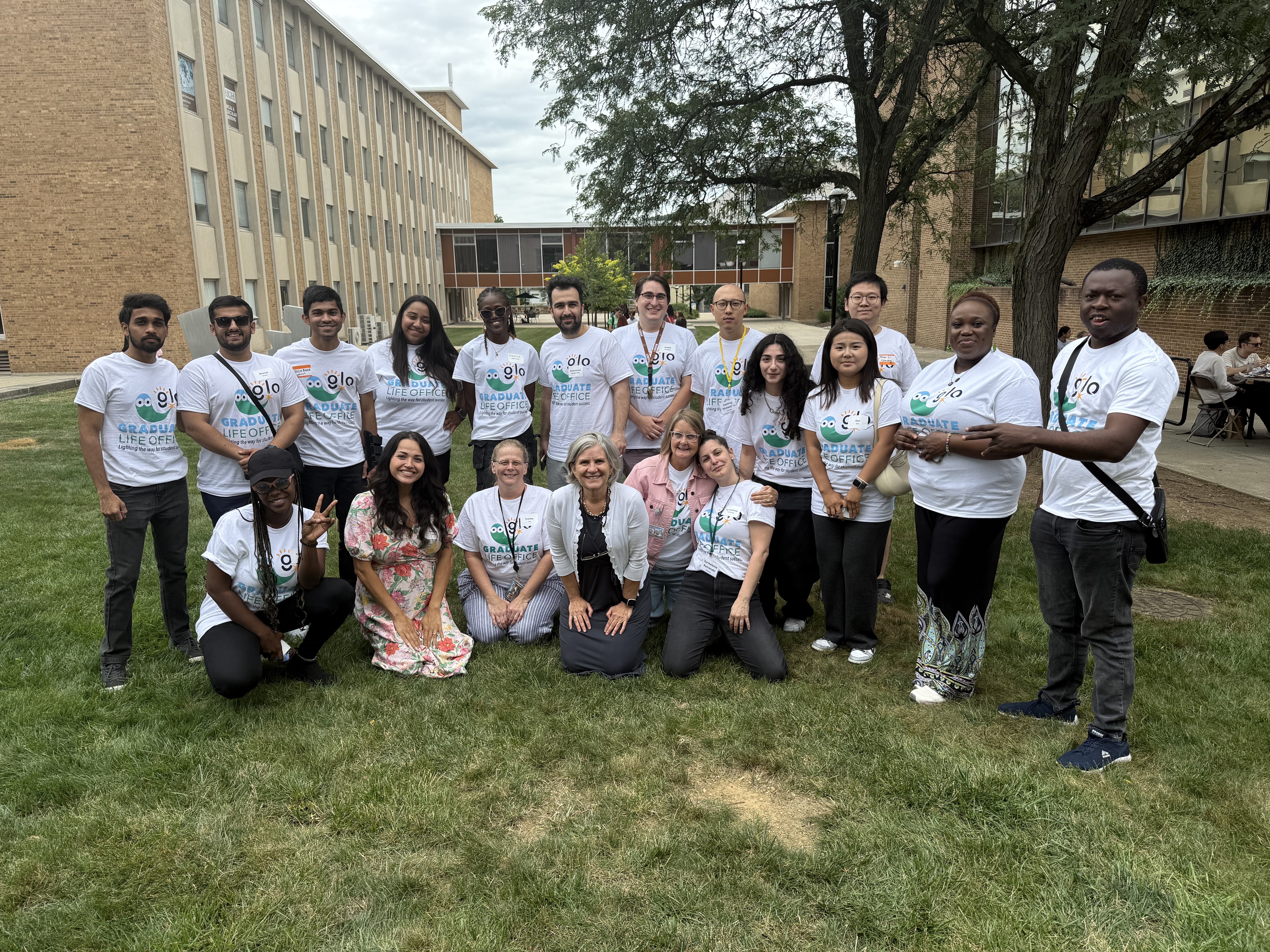 Graduate students and staff welcome incoming students!